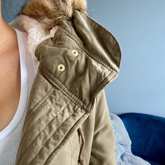 🏷Olivia Olive Coat - Picture 4 of 5